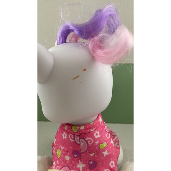 Hasbro 2010 White Horse Pink Shirt My Little Pony 10” - Picture 4 of 8